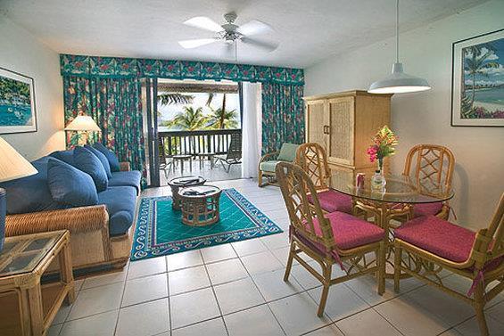 Sapphire Beach East End  Room photo