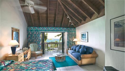 Sapphire Beach East End  Room photo